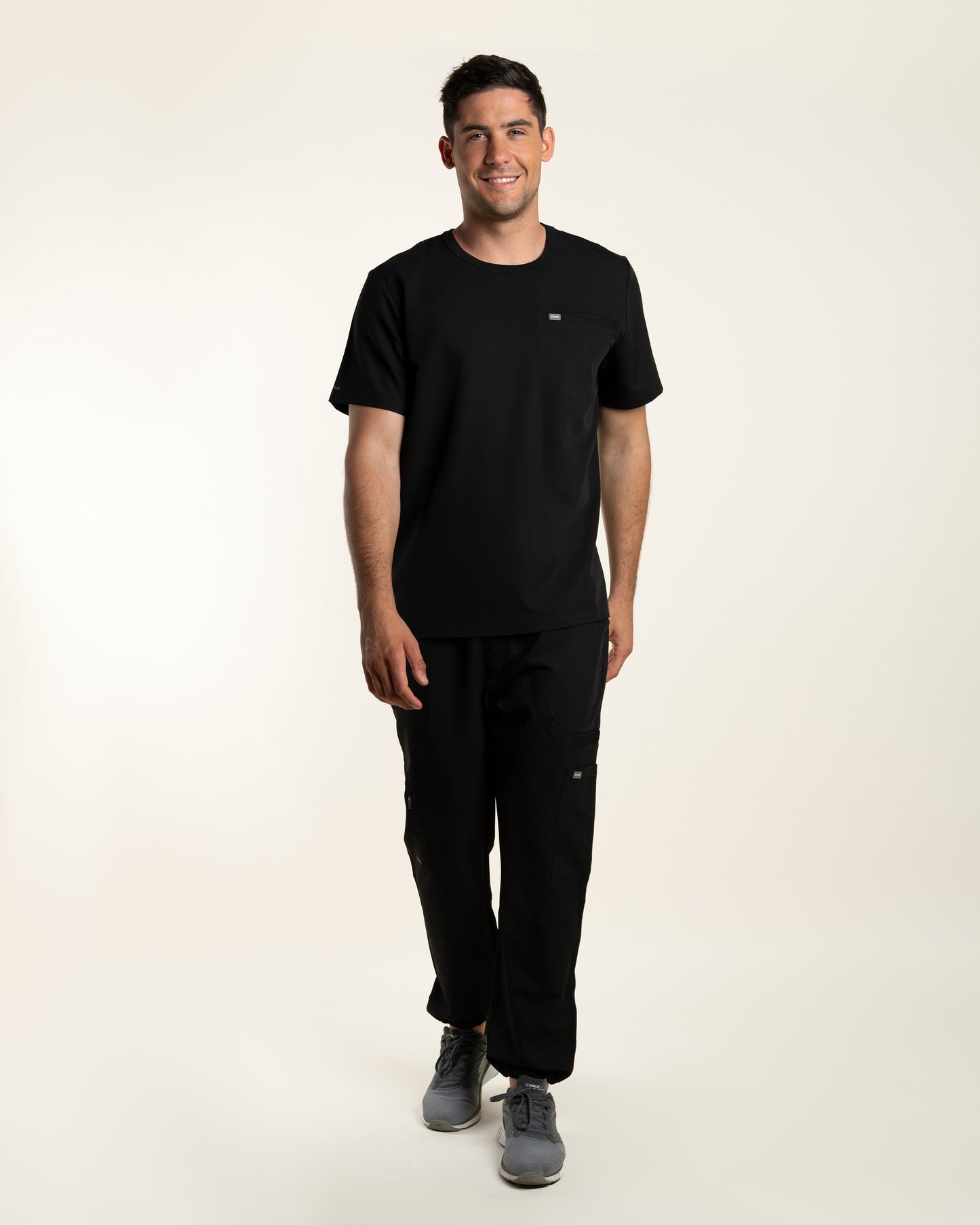 PANTALON HOMBRE DYNAMIC NEGRO - PUÑO JOKE