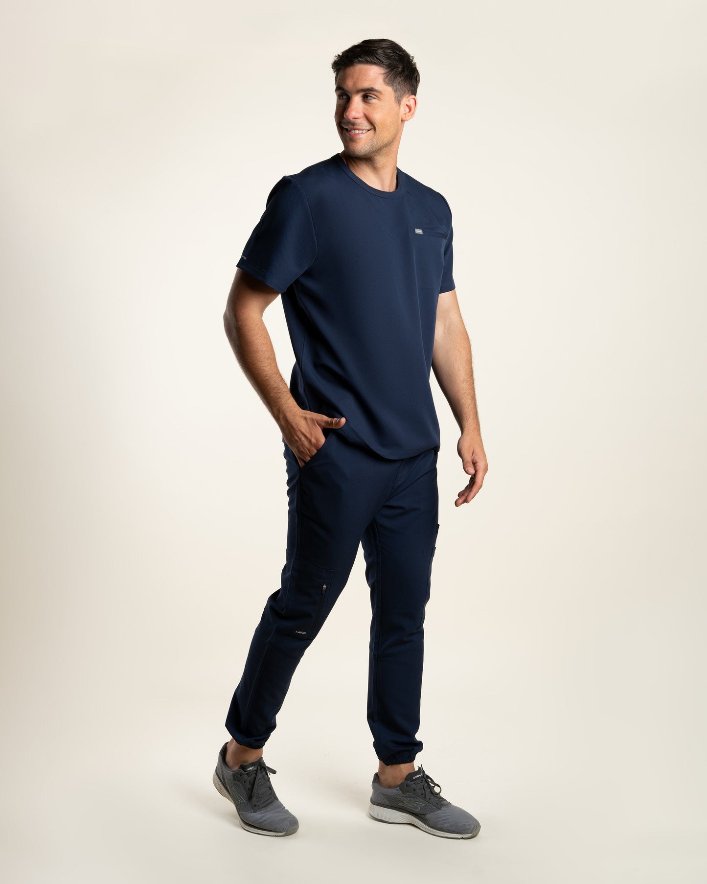 PANTALON HOMBRE DYNAMIC MARINO - PUÑO RIB