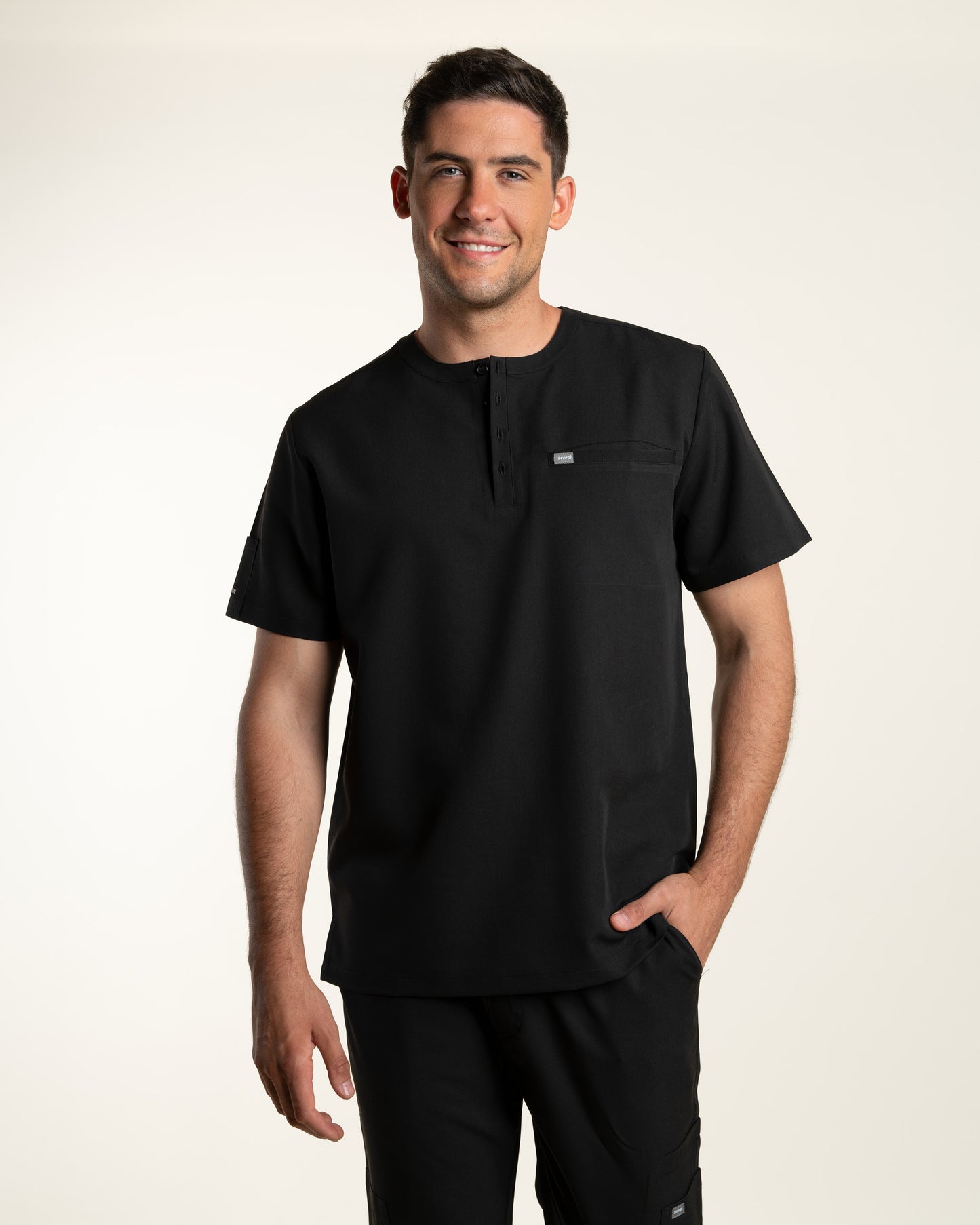 TOP HOMBRE DYNAMIC NEGRO - CUELLO JOKE