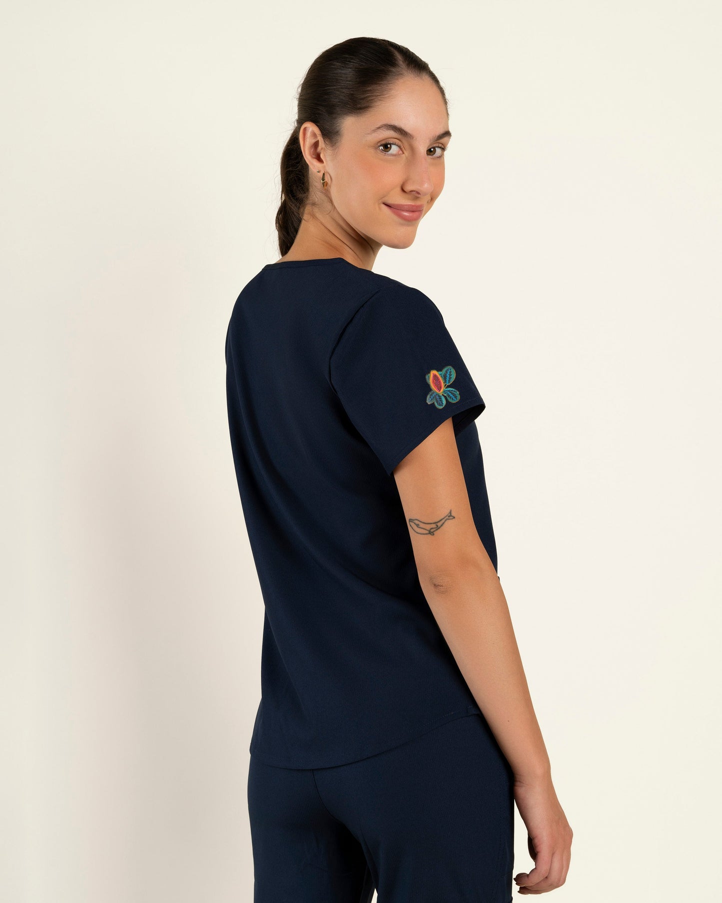 TOP MUJER WONDER JUNGLE MARINO