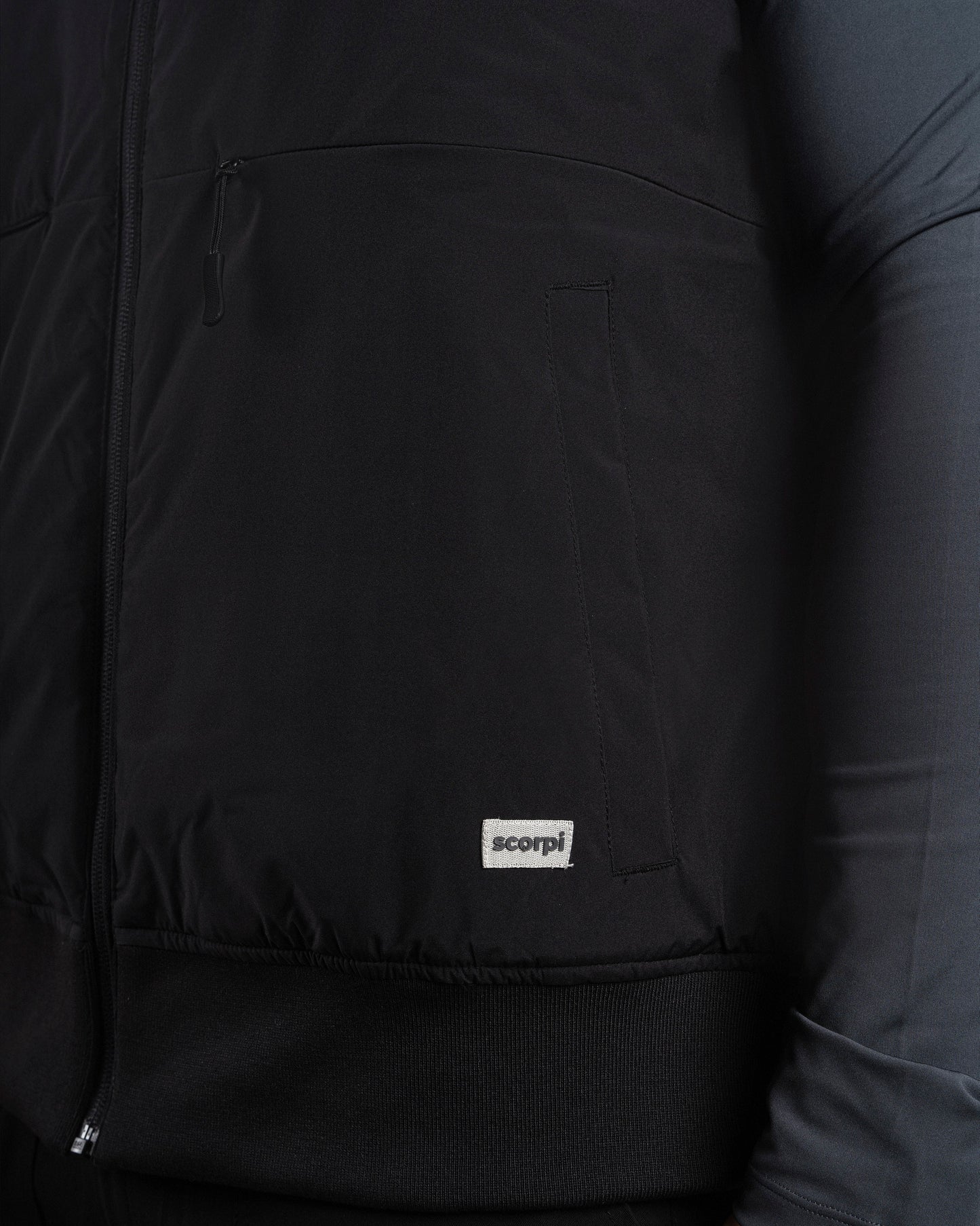 VEST HOMBRE NEGRO