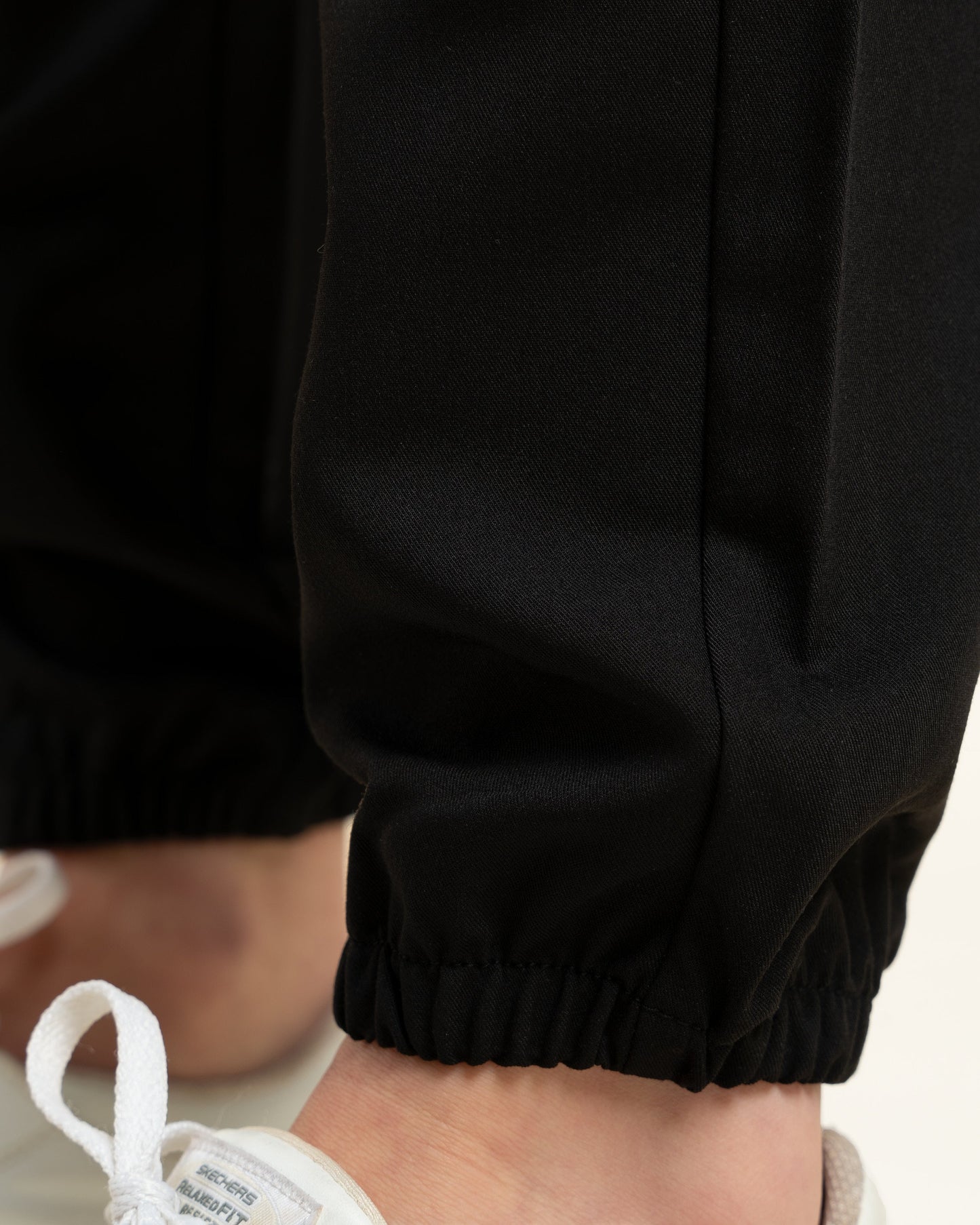 PANTALON MUJER DYNAMIC NEGRO - PUÑO JOKE