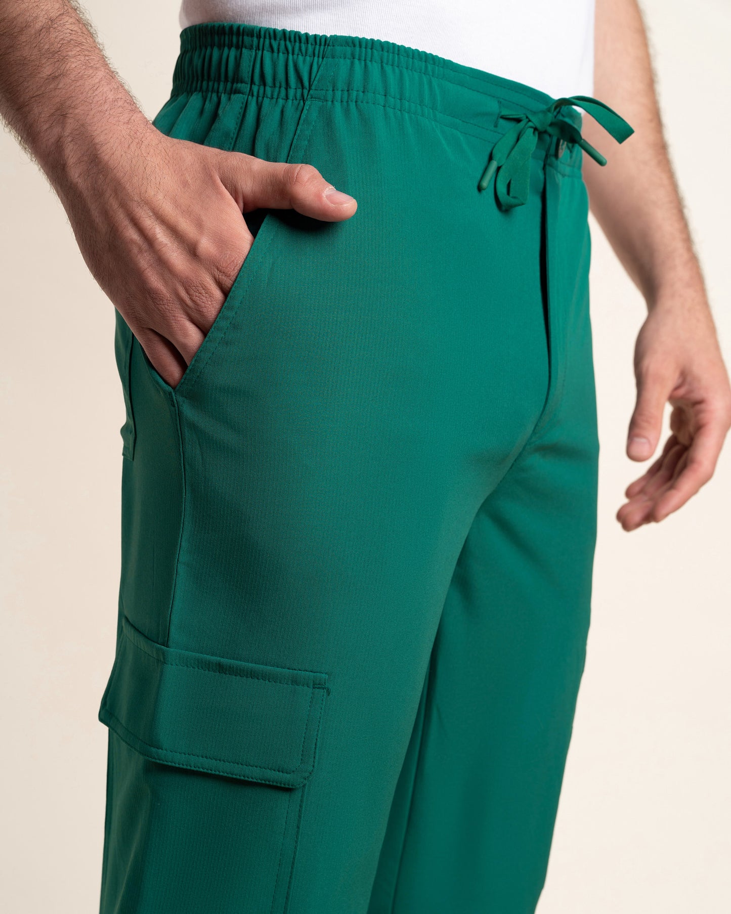 PANTALÓN HOMBRE WONDER VERDE ♻