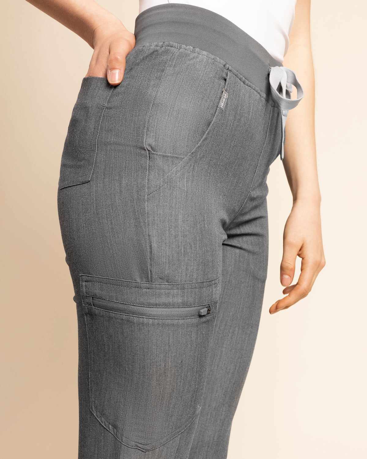 JOGGER MUJER ACTIVE COOL GREY