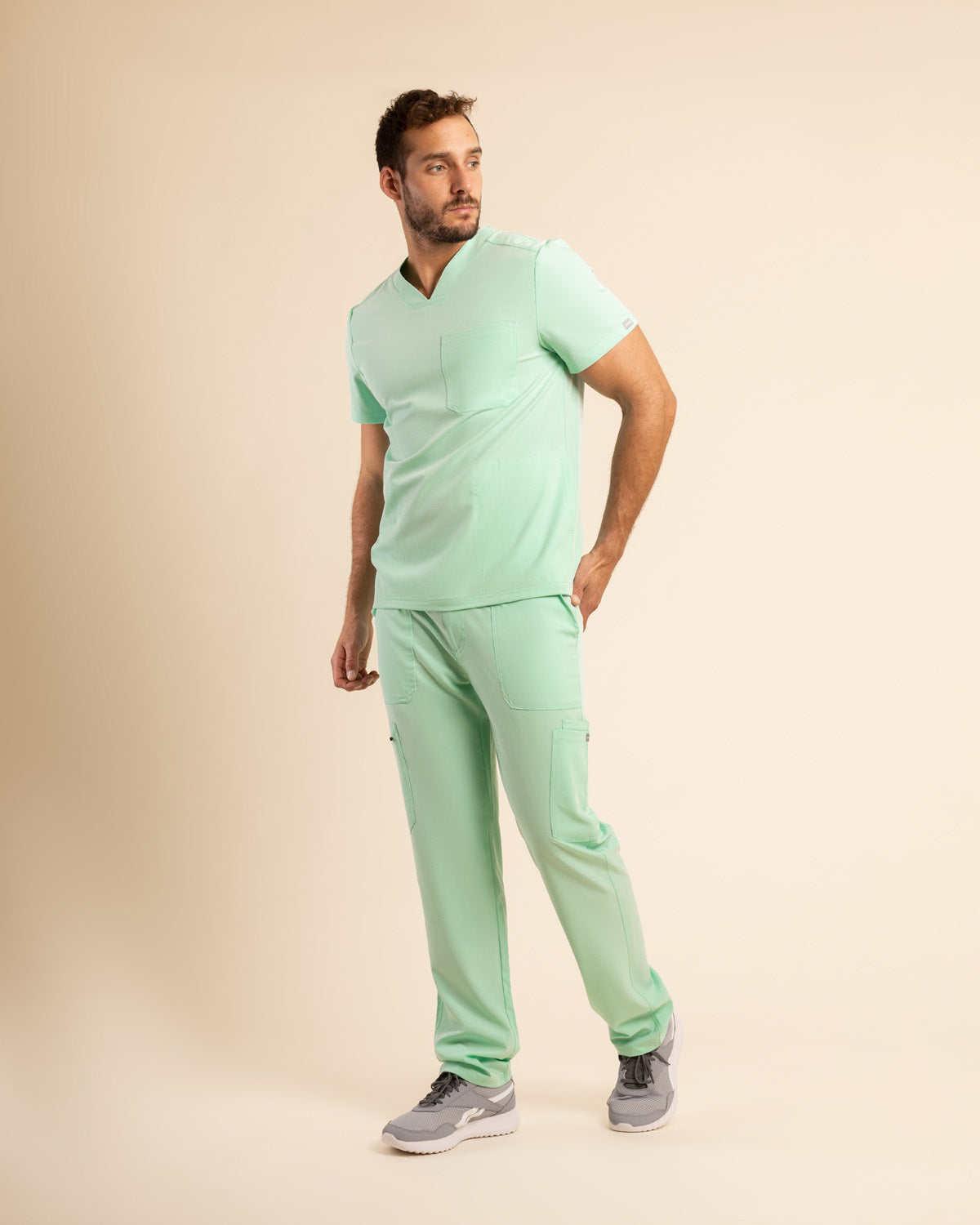 TOP HOMBRE COMFORT MENTA