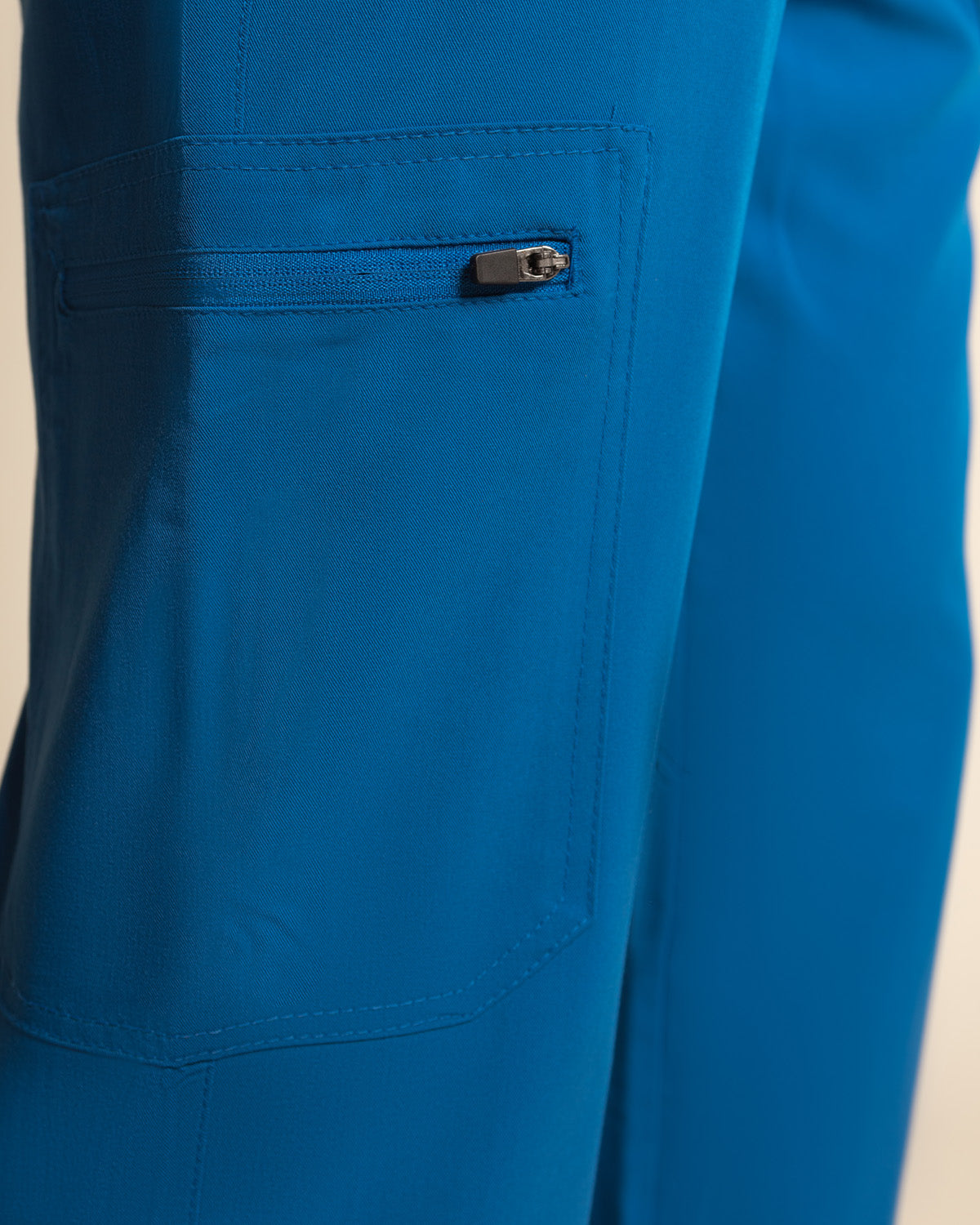 PANTALON HOMBRE COMFORT AZUL REY