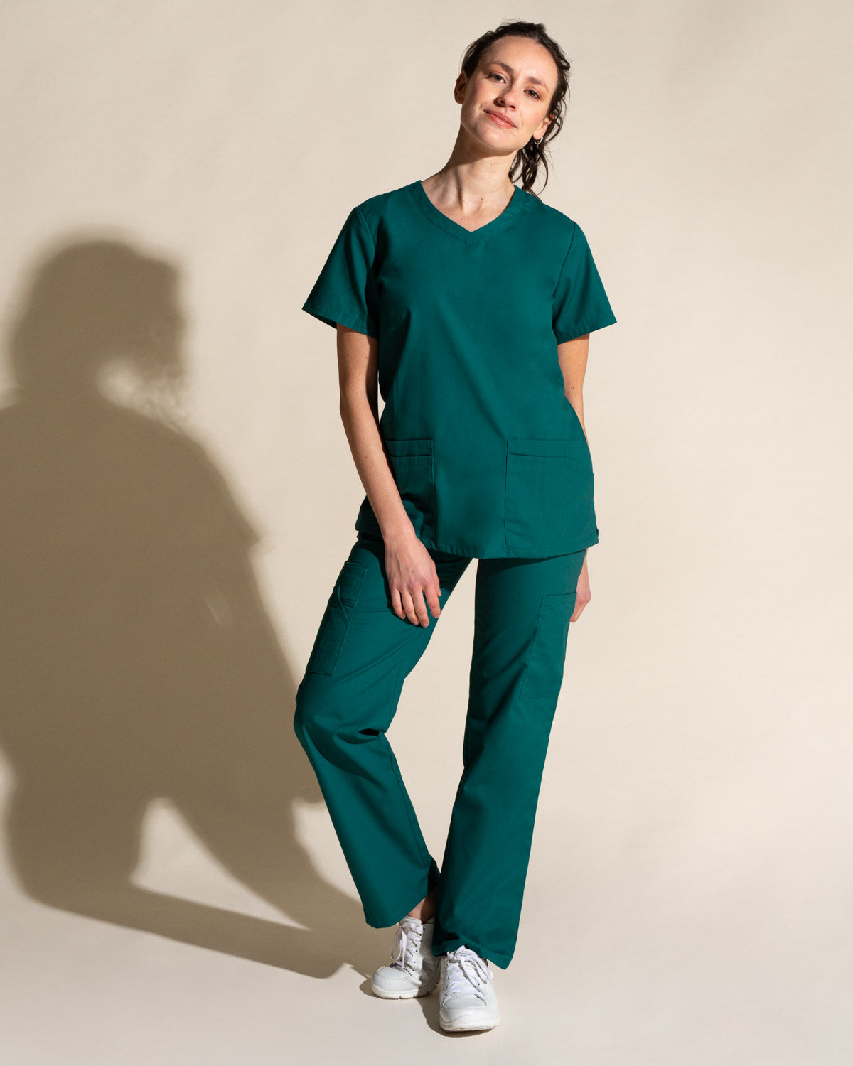 TOP MUJER BASICS VERDE