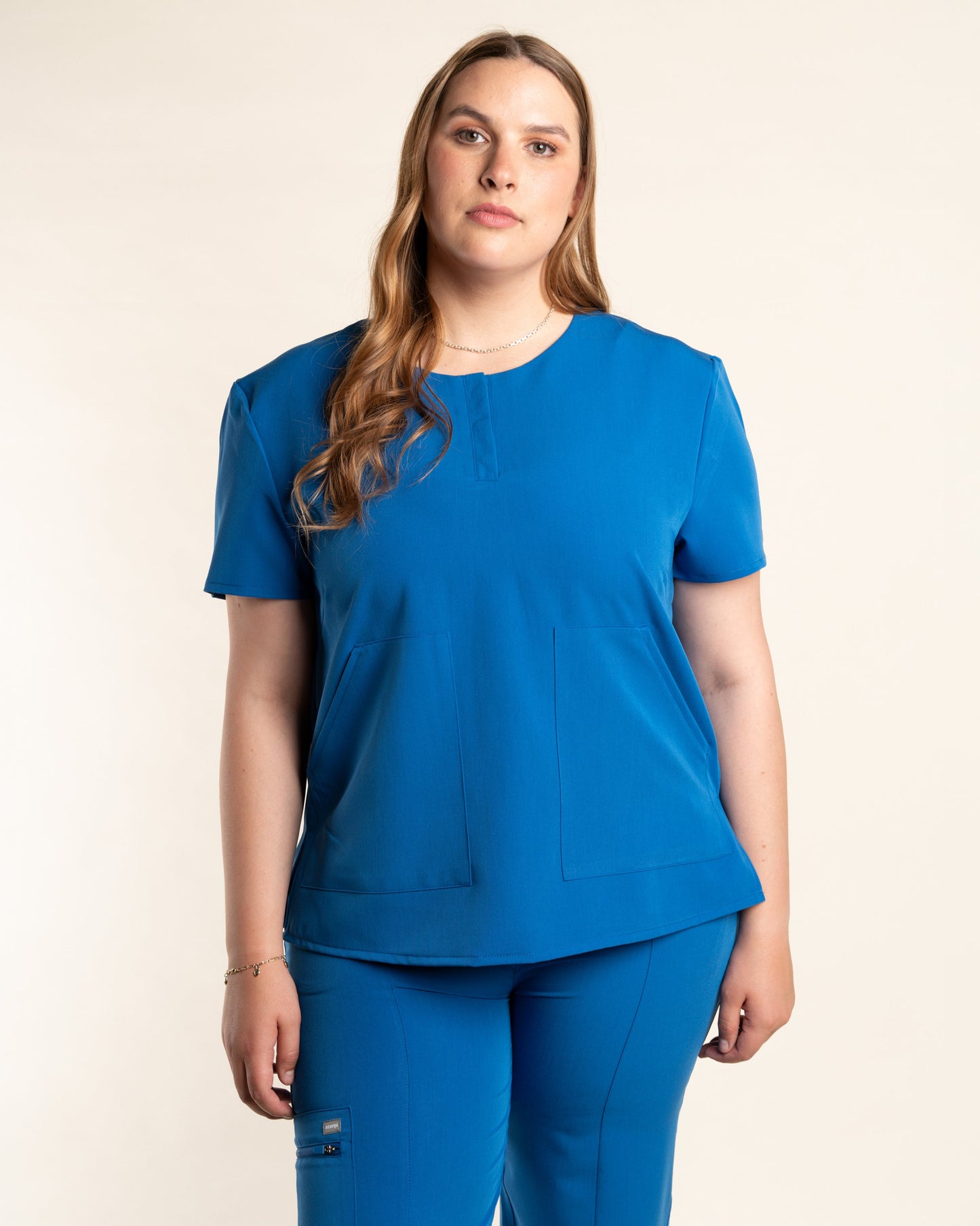 TOP MUJER CURVE AZUL REY