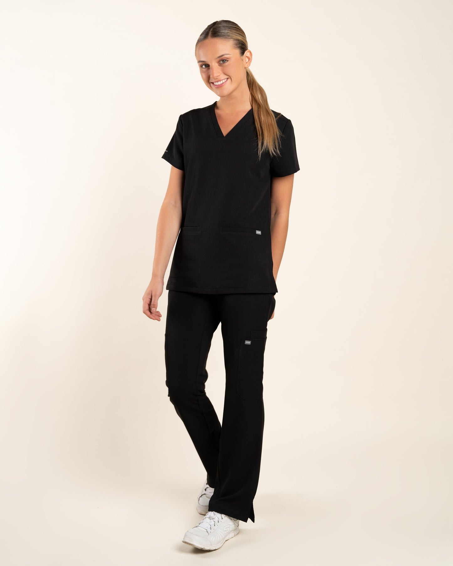 TOP MUJER AQUA NEGRO