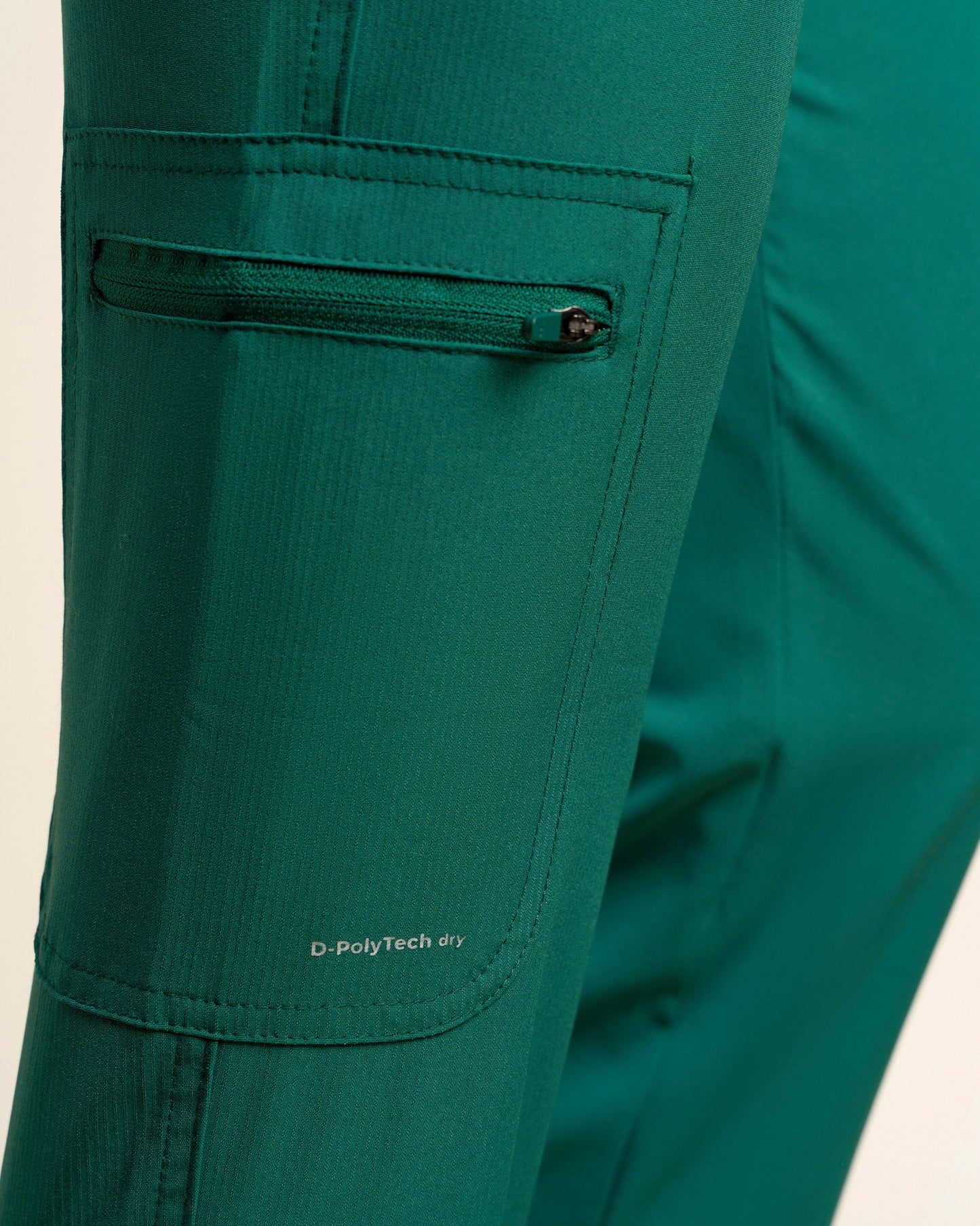 PANTALÓN MUJER WONDER VERDE ♻