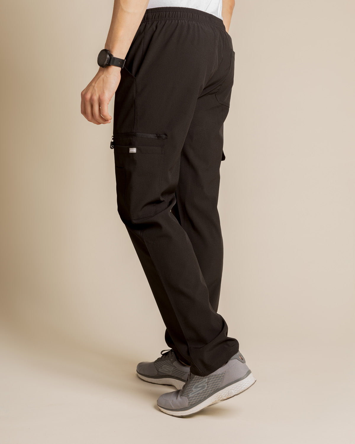 PANTALÓN HOMBRE WONDER NEGRO ♻