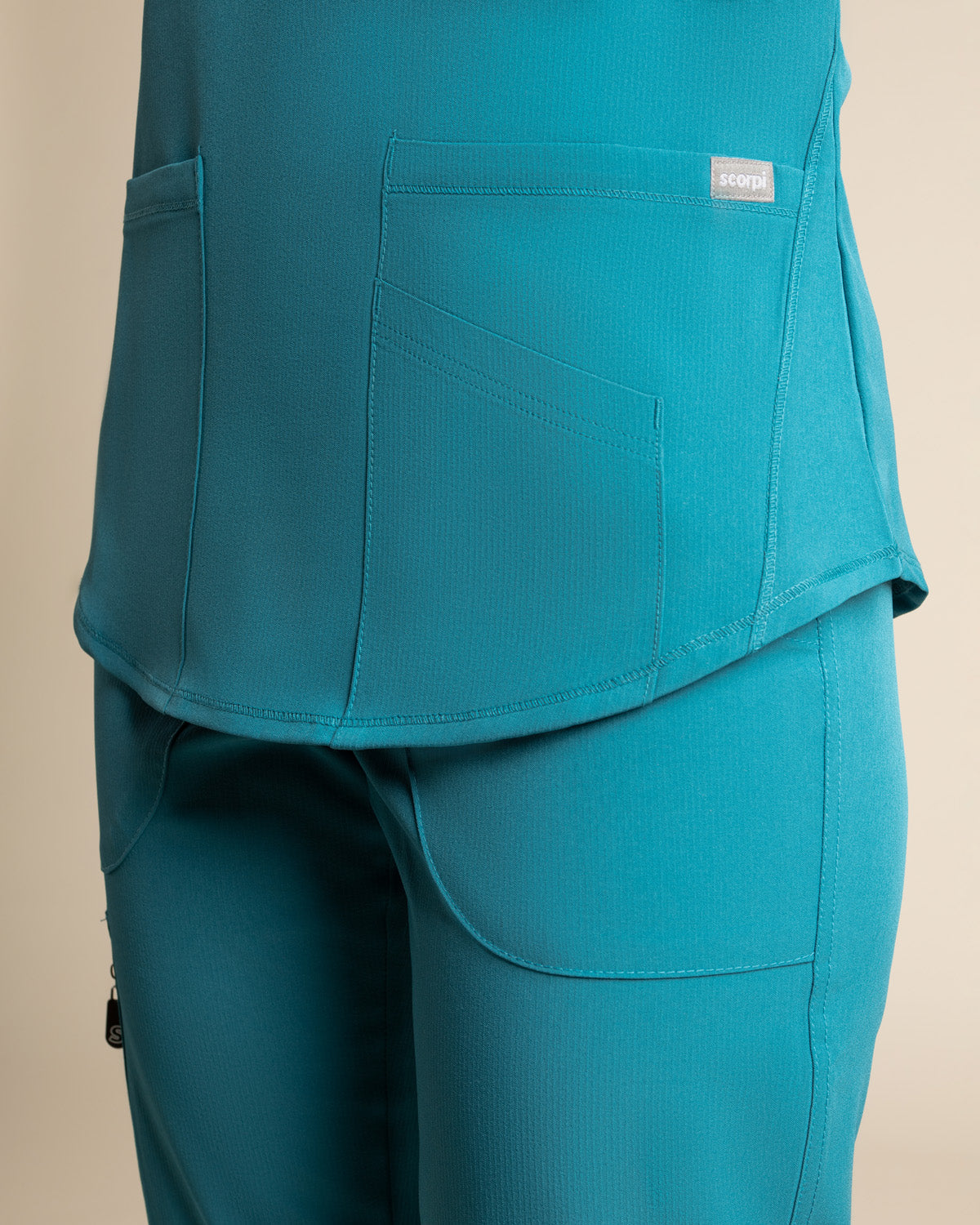 TOP MUJER WONDER TEAL BLUE ♻