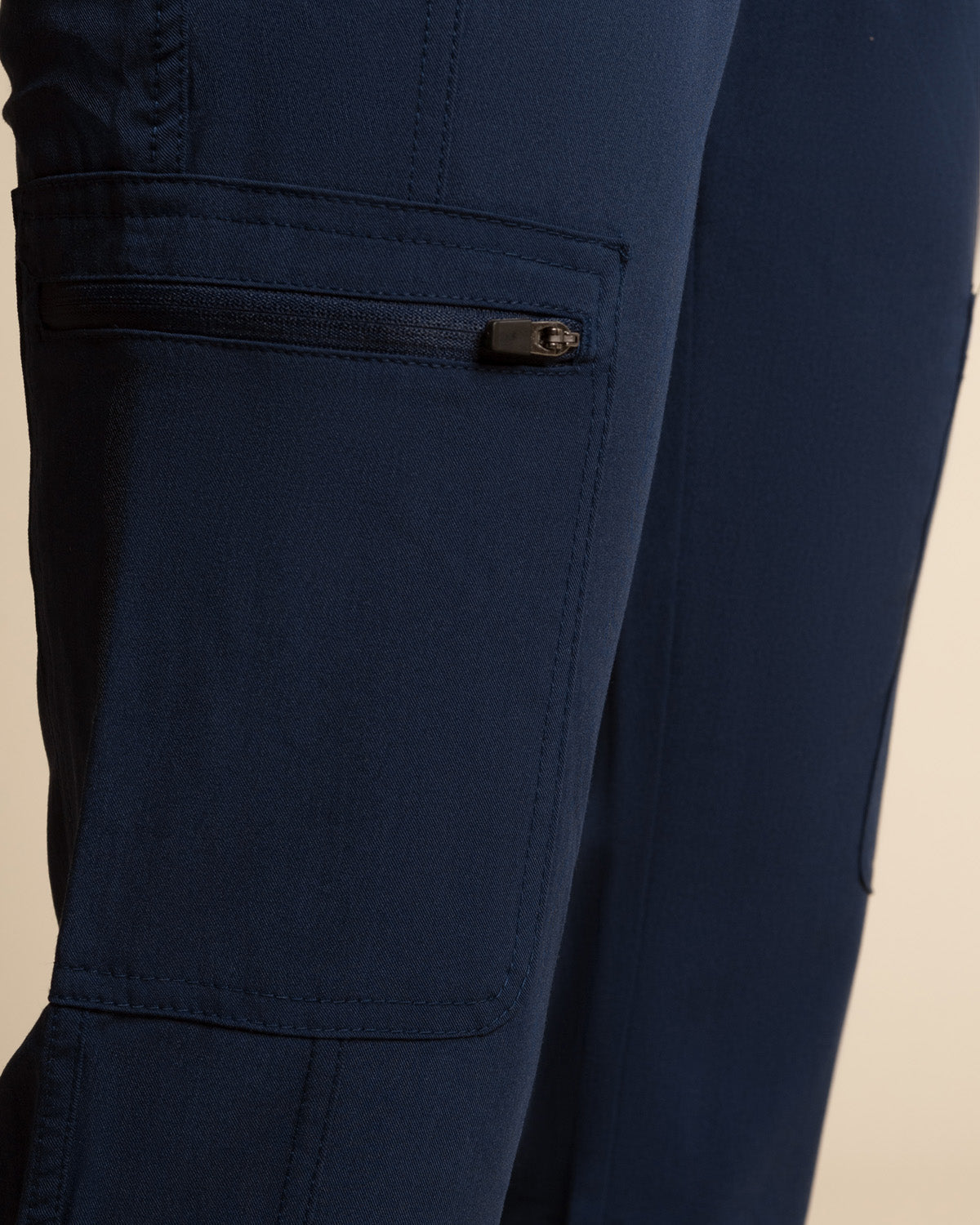 PANTALÓN MUJER COMFORT PETITE MARINO