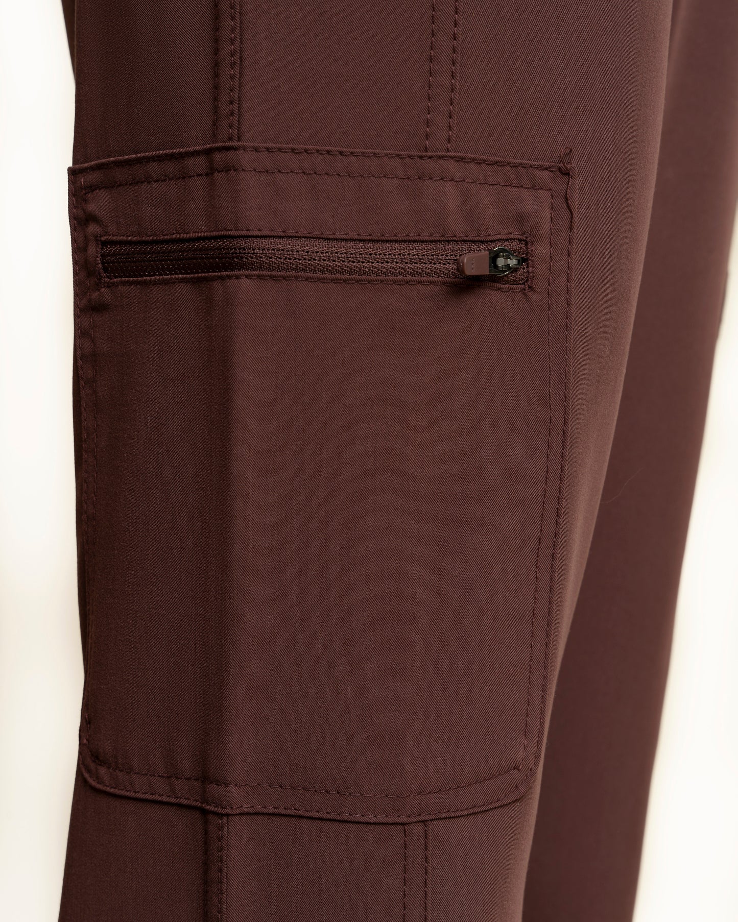 PANTALÓN MUJER COMFORT ESPRESSO