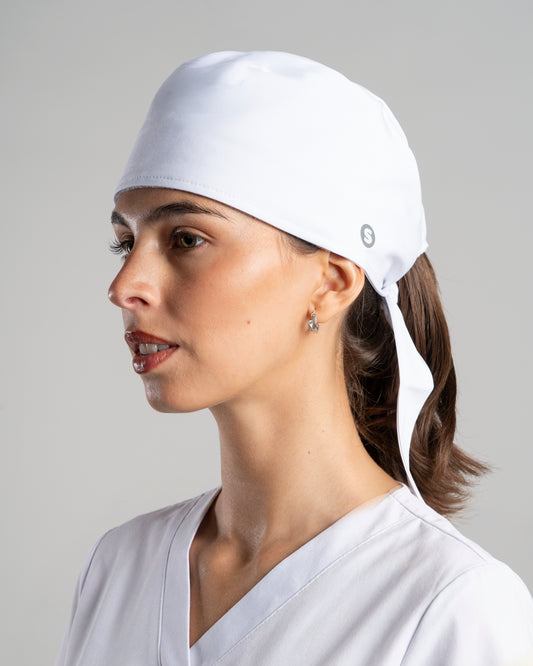 GORRO UNISEX CLÍNICO COLOR BLOCK BLANCO