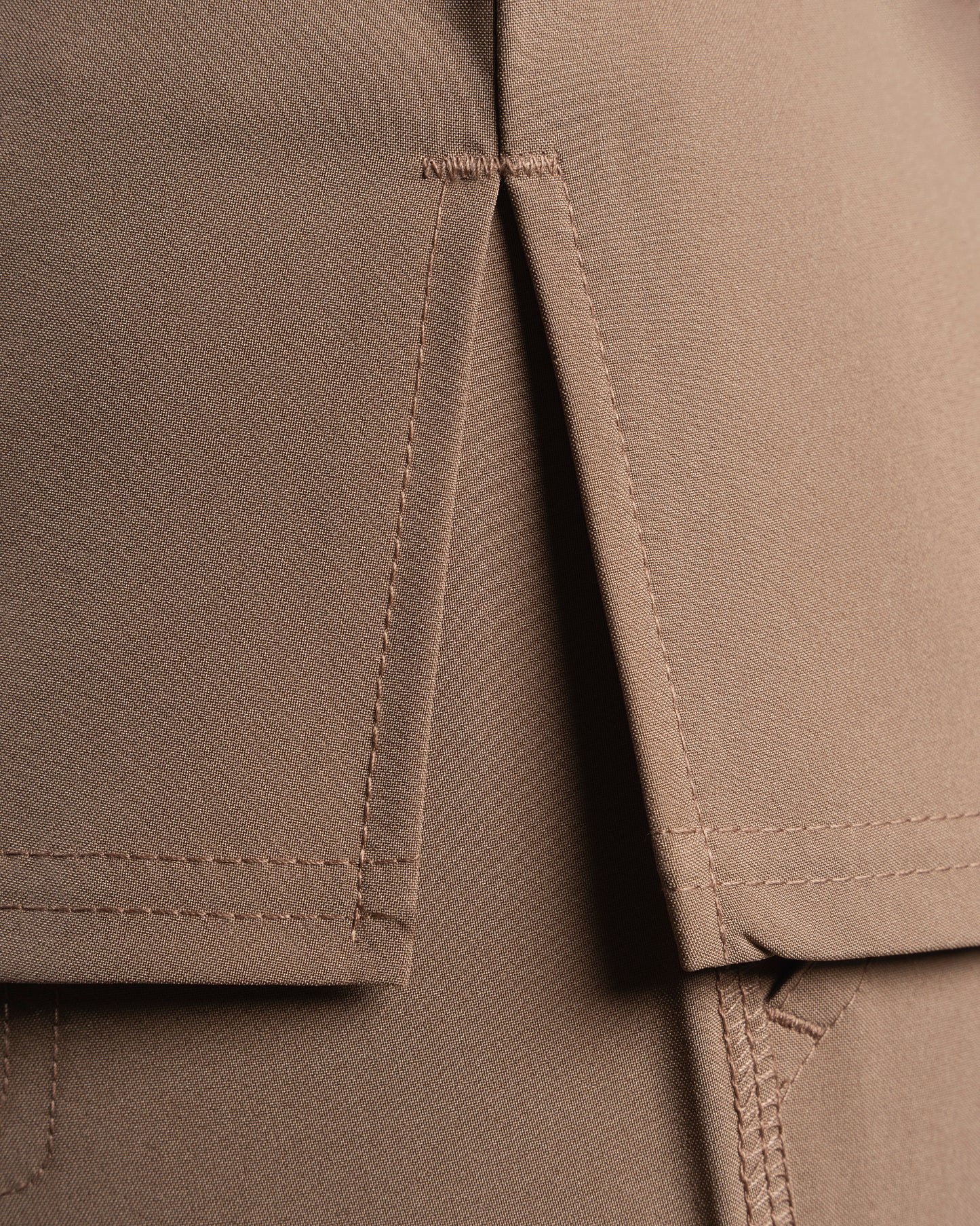 TOP MUJER SPORT STRETCH TAUPE