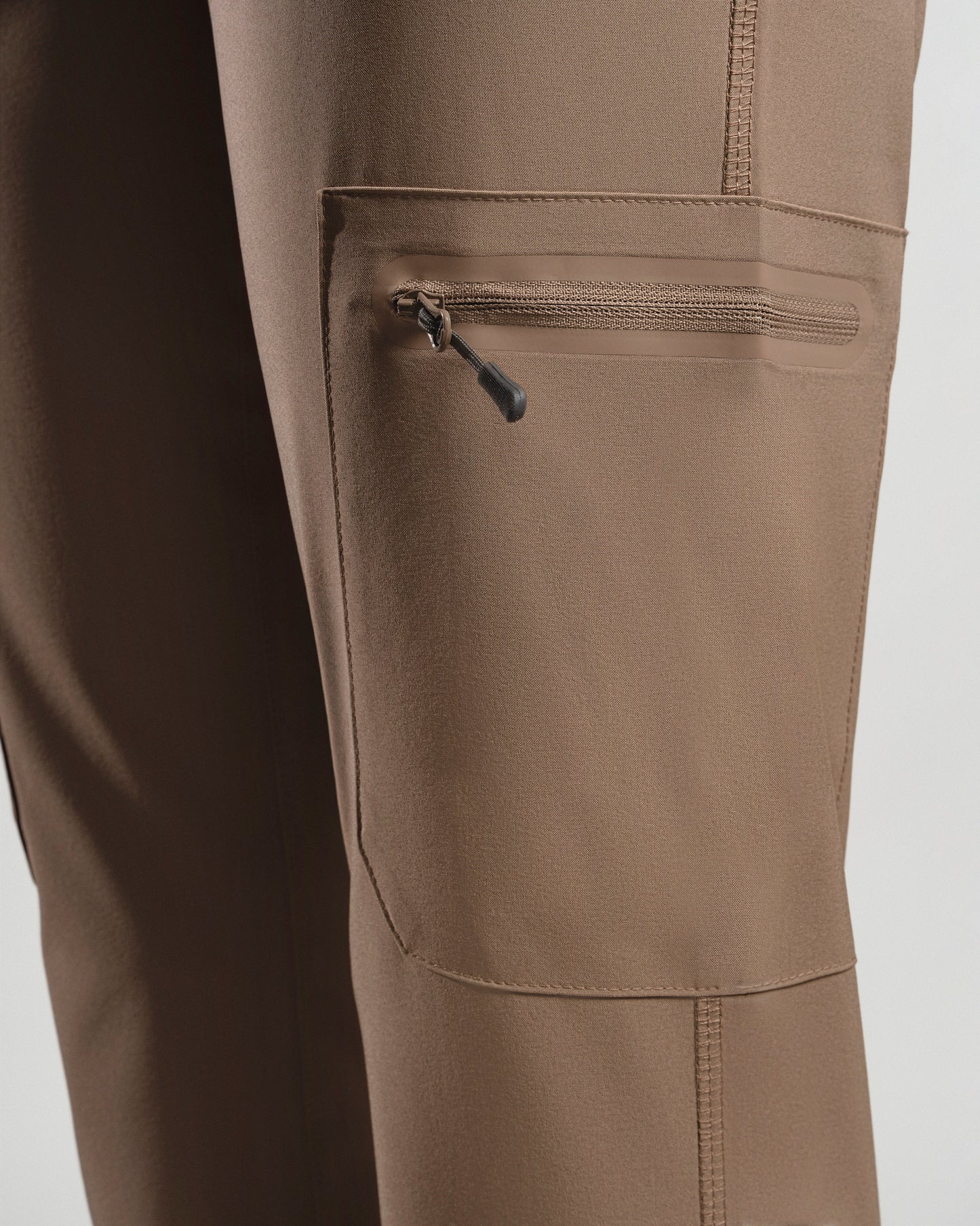 PANTALON MUJER SPORT STRETCH TAUPE