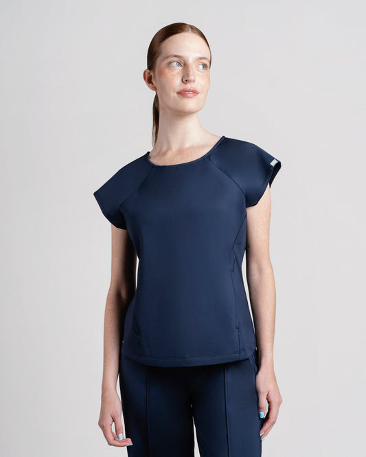 TOP MUJER ELASTIC SCRUB MARINO