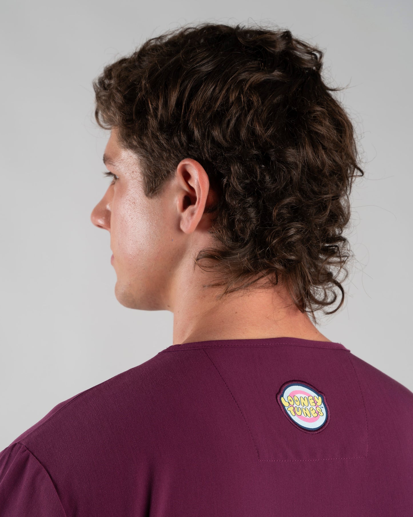 TOP HOMBRE LOONEY TUNES BURDEO
