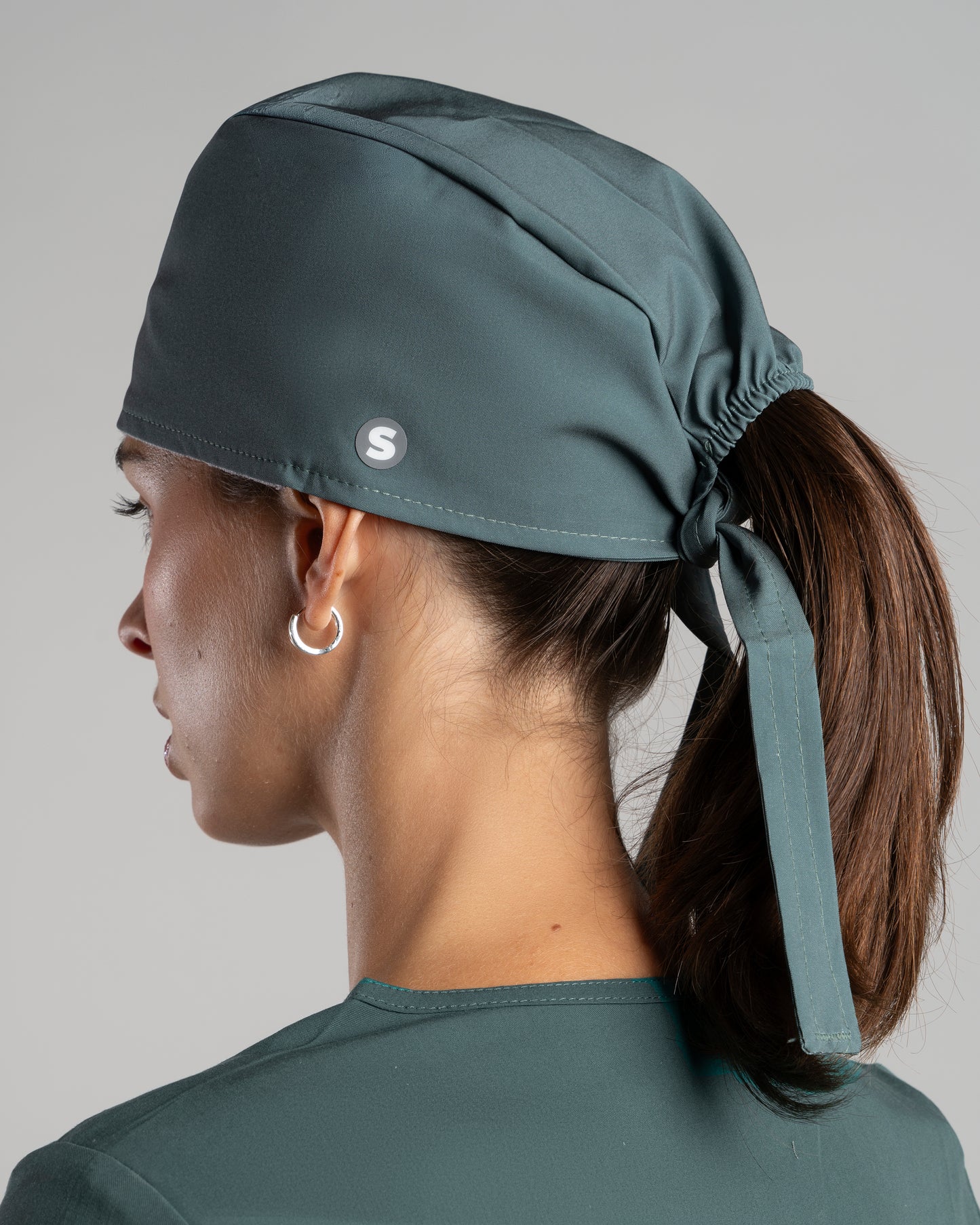 GORRO UNISEX CLÍNICO COLOR BLOCK MUSGO