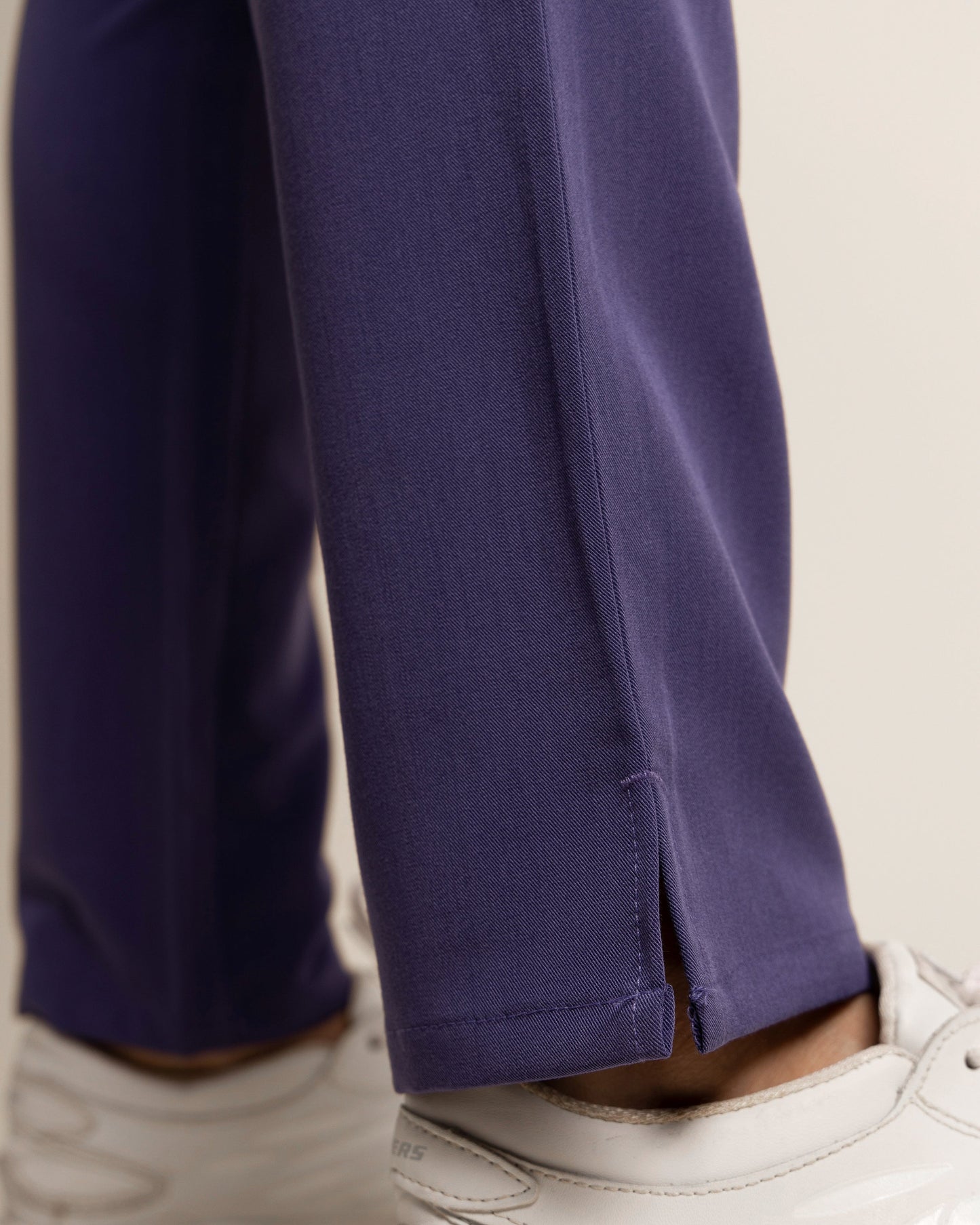 PANTALÓN MUJER ADVANCE MORADO