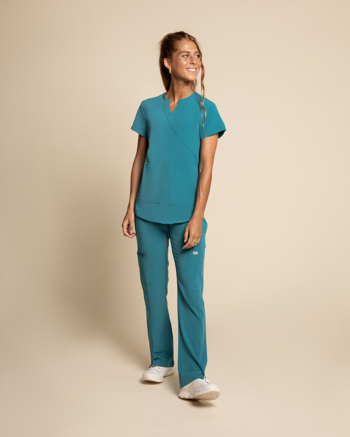 TOP MUJER COMFORT TEAL BLUE