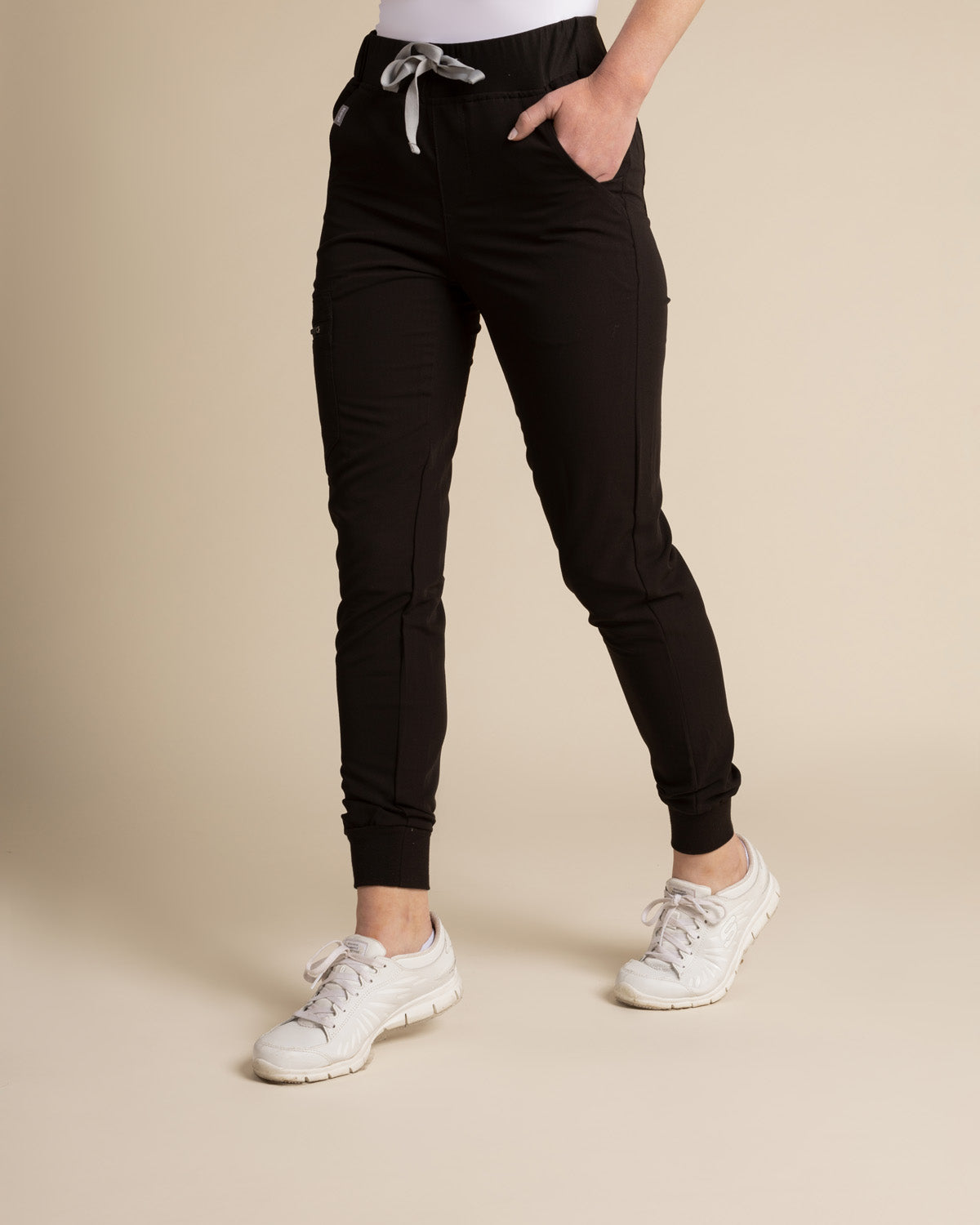 PANTALON JOGGER MUJER NEGRO