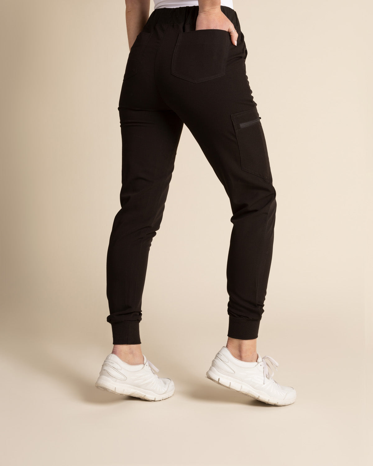 PANTALON JOGGER MUJER NEGRO