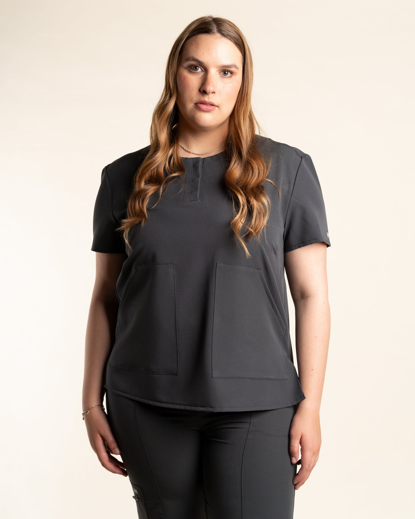 TOP MUJER CURVE GRIS