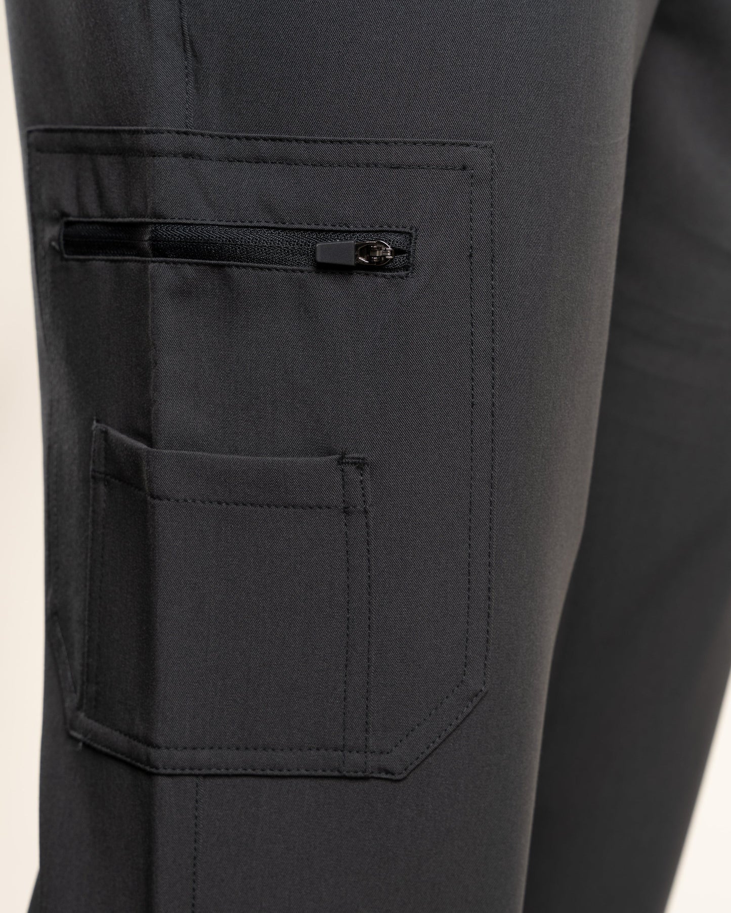 PANTALÓN HOMBRE AQUA GRIS
