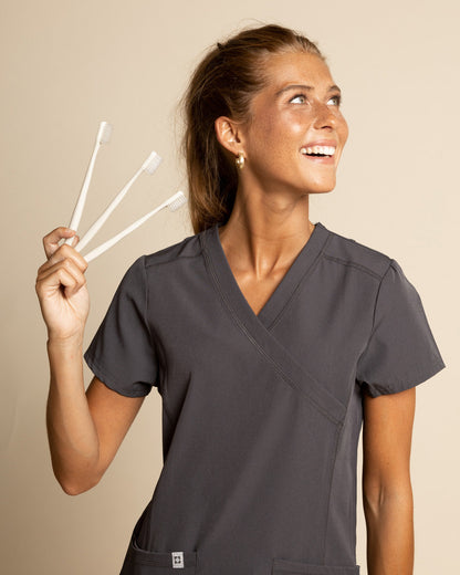 TOP MUJER SPORT STRETCH GRIS