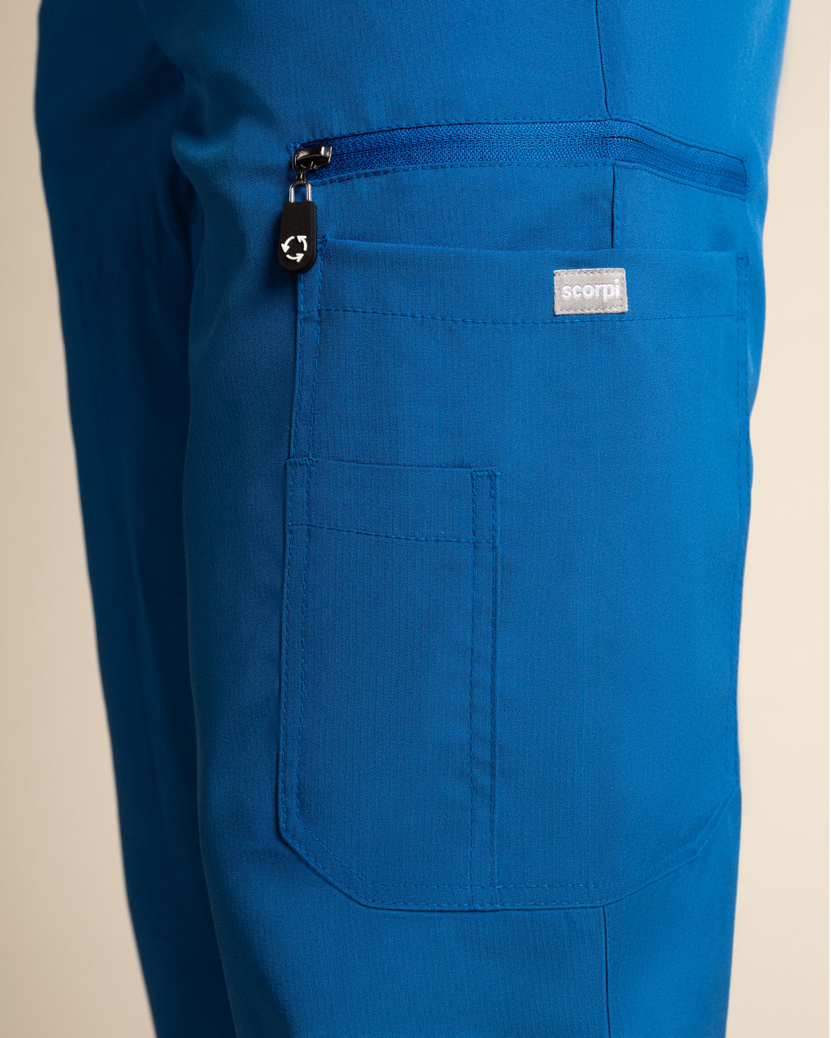 PANTALÓN HOMBRE WONDER AZUL REY ♻
