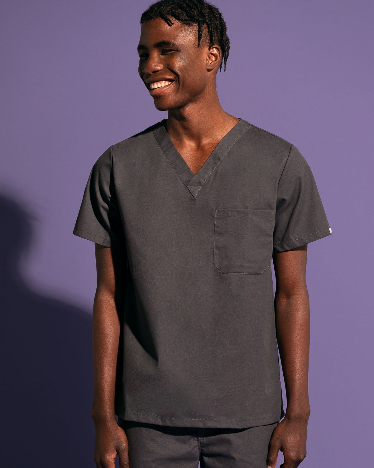 TOP HOMBRE BASICS GRIS